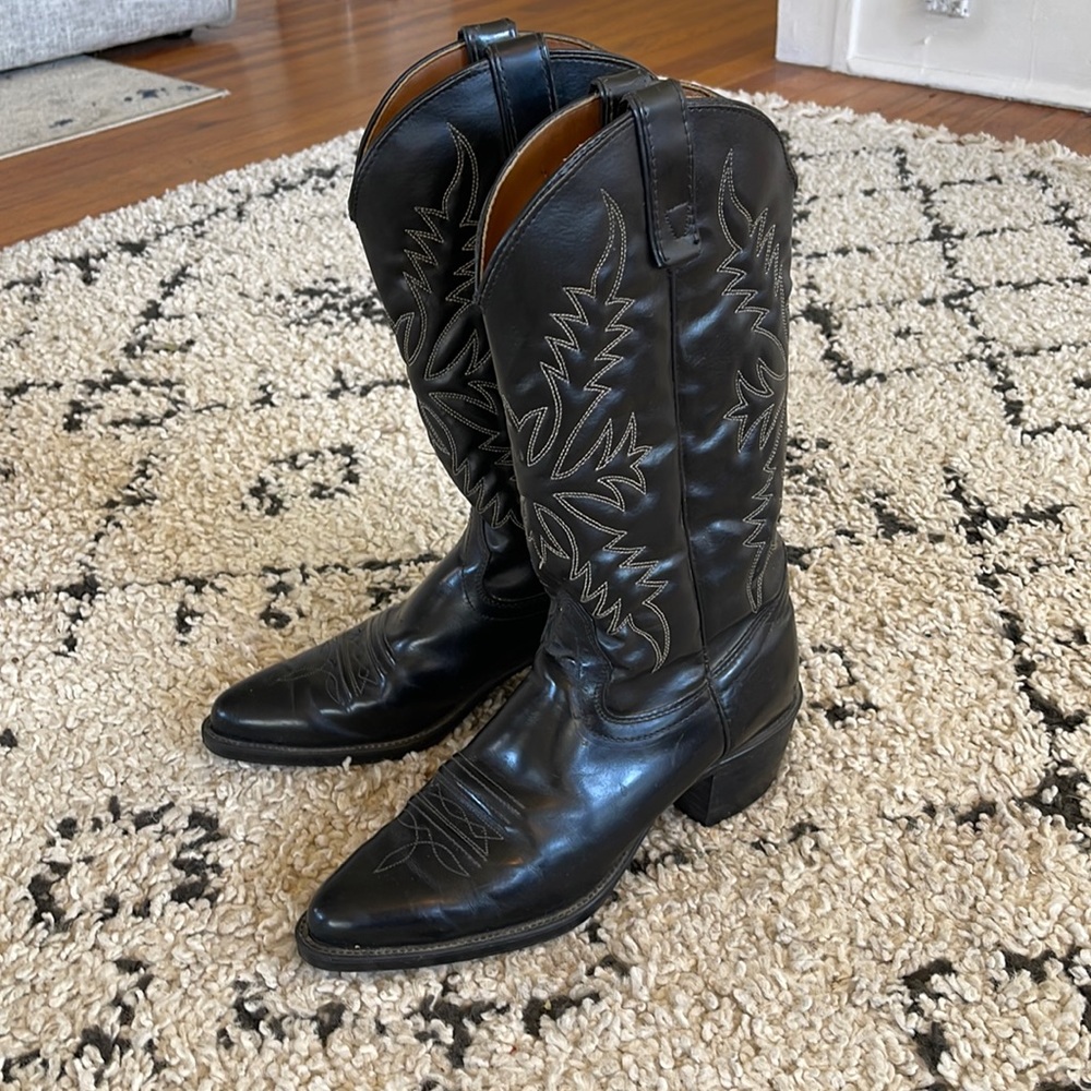 Black authentic Texas cowboy boots men’s 8.5/ Women’s 10